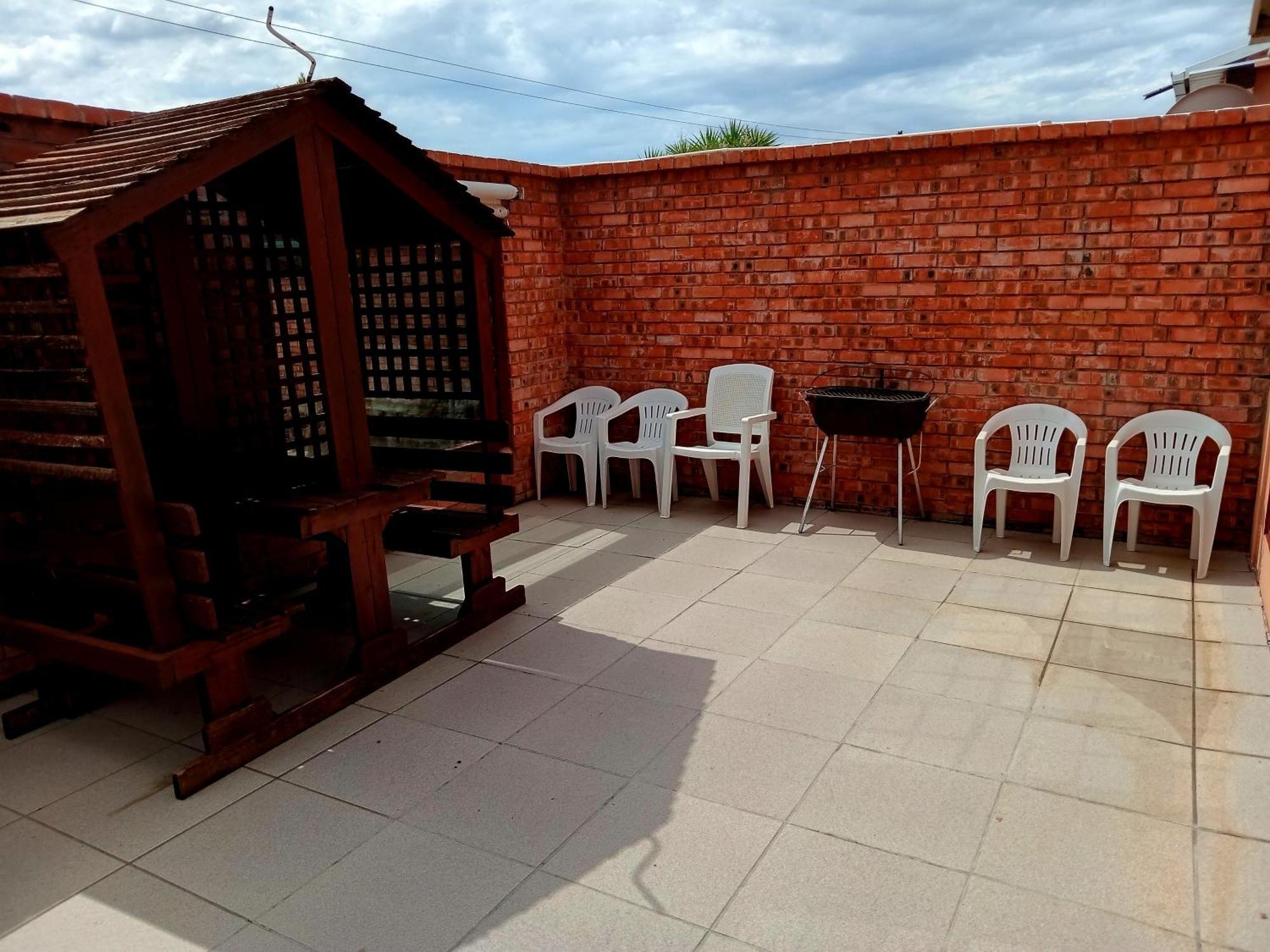 Sunrose Group Of Guesthouses Gariepdam Esterno foto