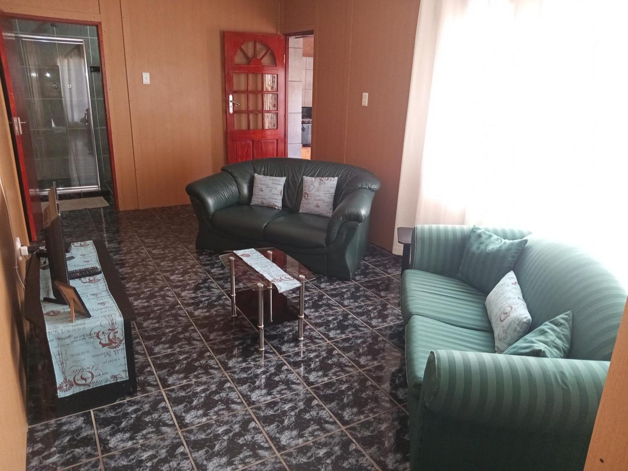 Sunrose Group Of Guesthouses Gariepdam Esterno foto
